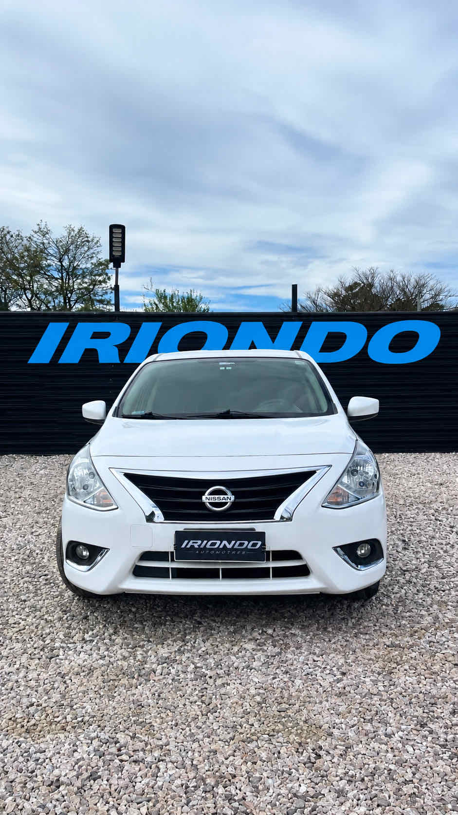 Nissan Versa Full 2015